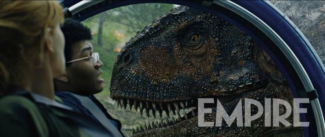 Clicca per vedere l'immagine originale Il Carnotauro nello scatto di Empire tratto da Jurassic World: Il Regno Distrutto