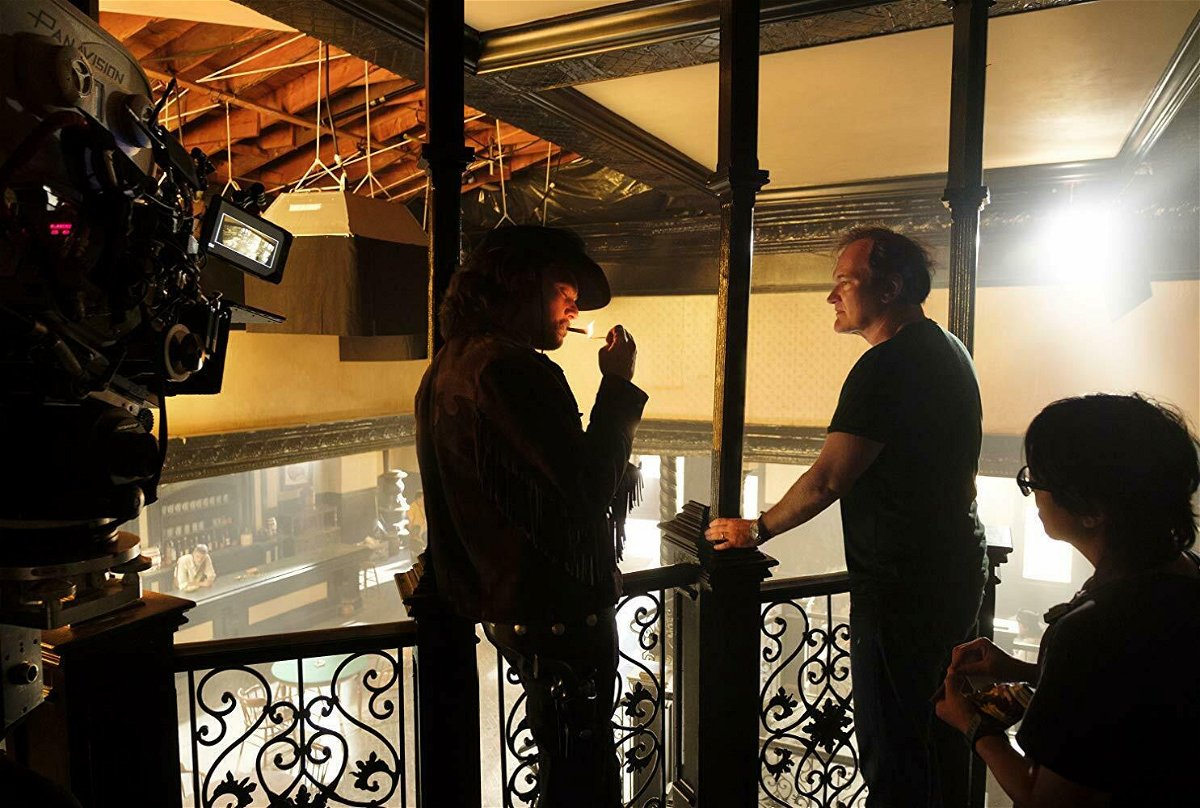 Leonardo DiCaprio e Quentin Tarantino sul set del film C'era una volta a... Hollywood