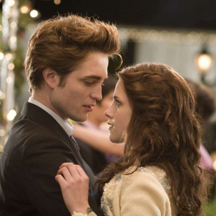 Edward e Bella in una scena di Twilight
