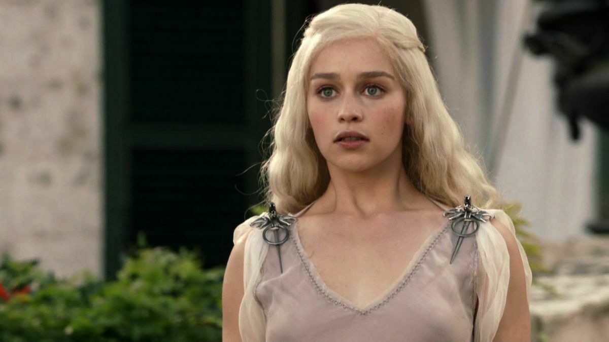 Emilia Clarke nella stagione d'esordio di Game of Thrones