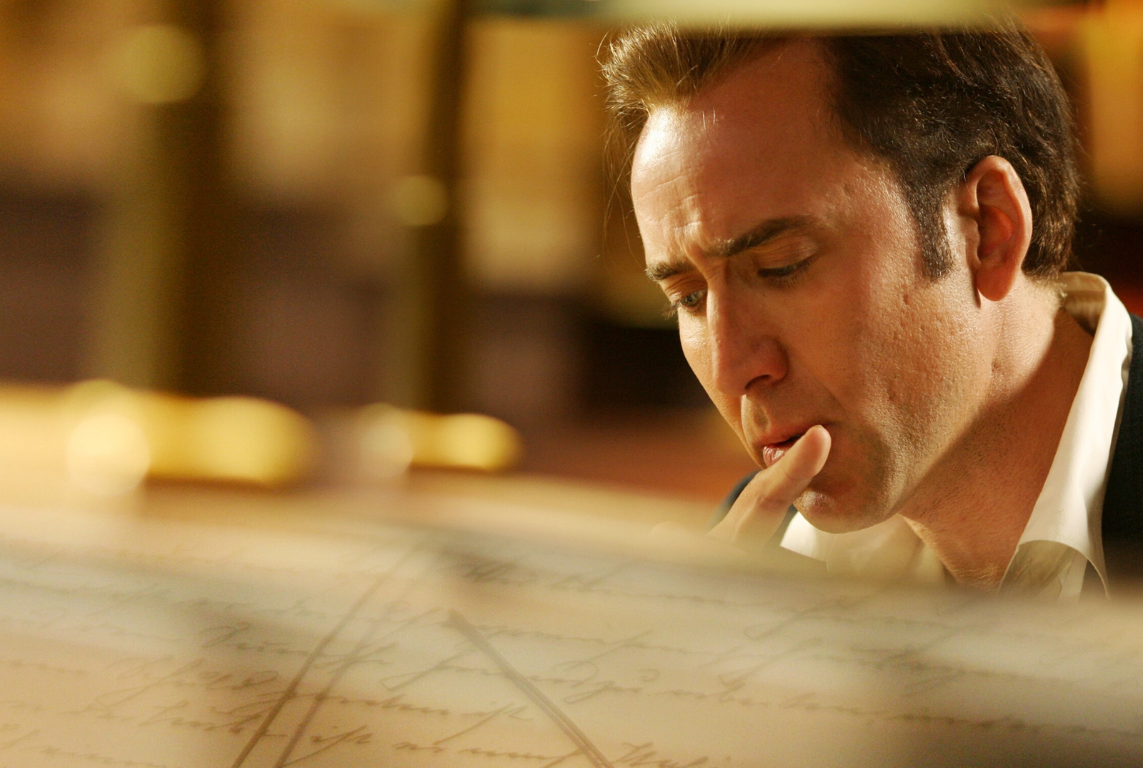 Clicca per vedere l'immagine originale Un'immagine di Nicolas Cage ne Il Mistero dei Templari