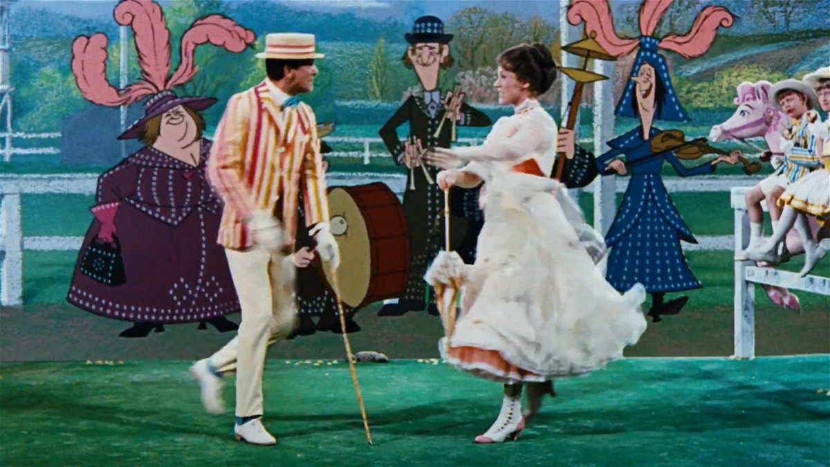 Mary Poppins e Bert danzano e cantano dentro un quadro