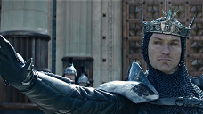 Copertina di King Arthur: Il Potere della Spada, il nuovo trailer con Charlie Hunnam