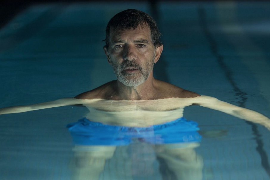 Clicca per vedere l'immagine originale Antonio Banderas in Dolor Y Gloria