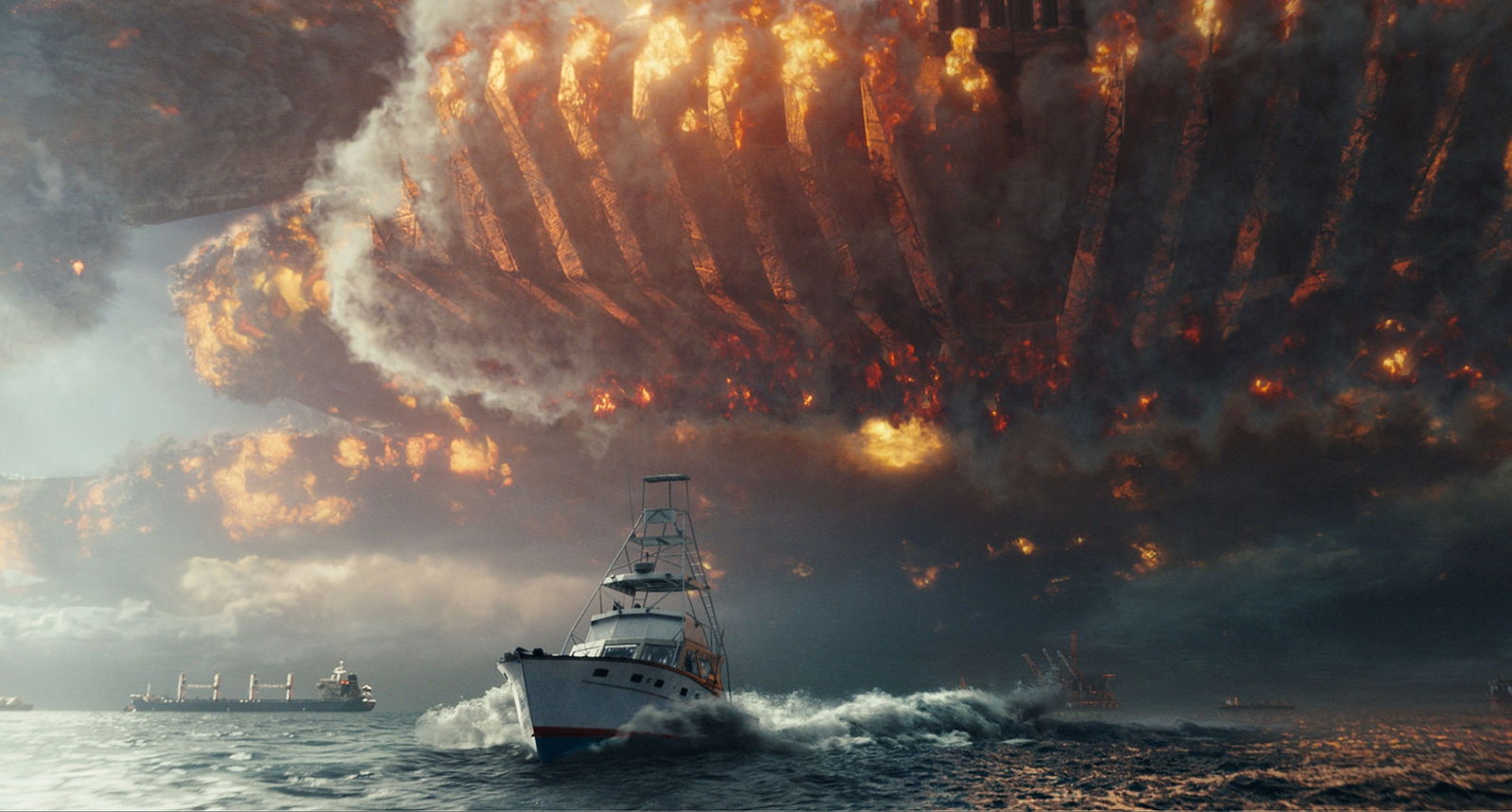 Clicca per vedere l'immagine originale Gli alieni atterrano di nuovo sulla Terra: ecco il nuovo Independence Day: Rigenerazione