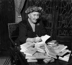 Copertina di Buon compleanno, Agatha Christie! Festeggiamo insieme il Christie Day