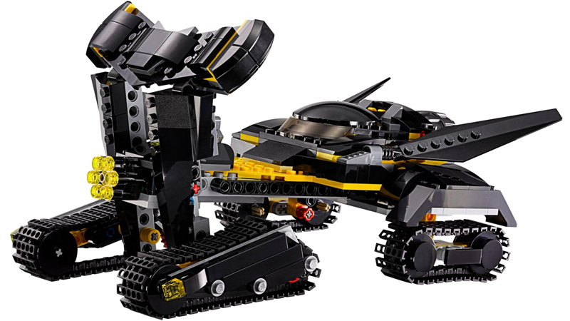 Il Bat-Tank contenuto nel nuovo set LEGO dedicato agli eroi DC Comics