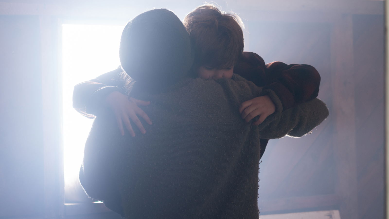 Clicca per vedere l'immagine originale Rag abbraccia il papà in Light of My Life