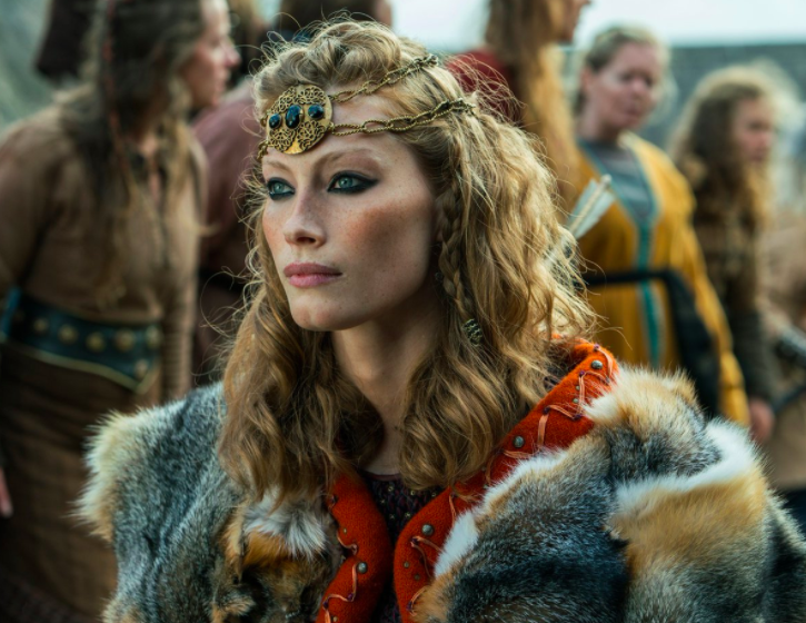 Alyssa Sutherland in Vikings