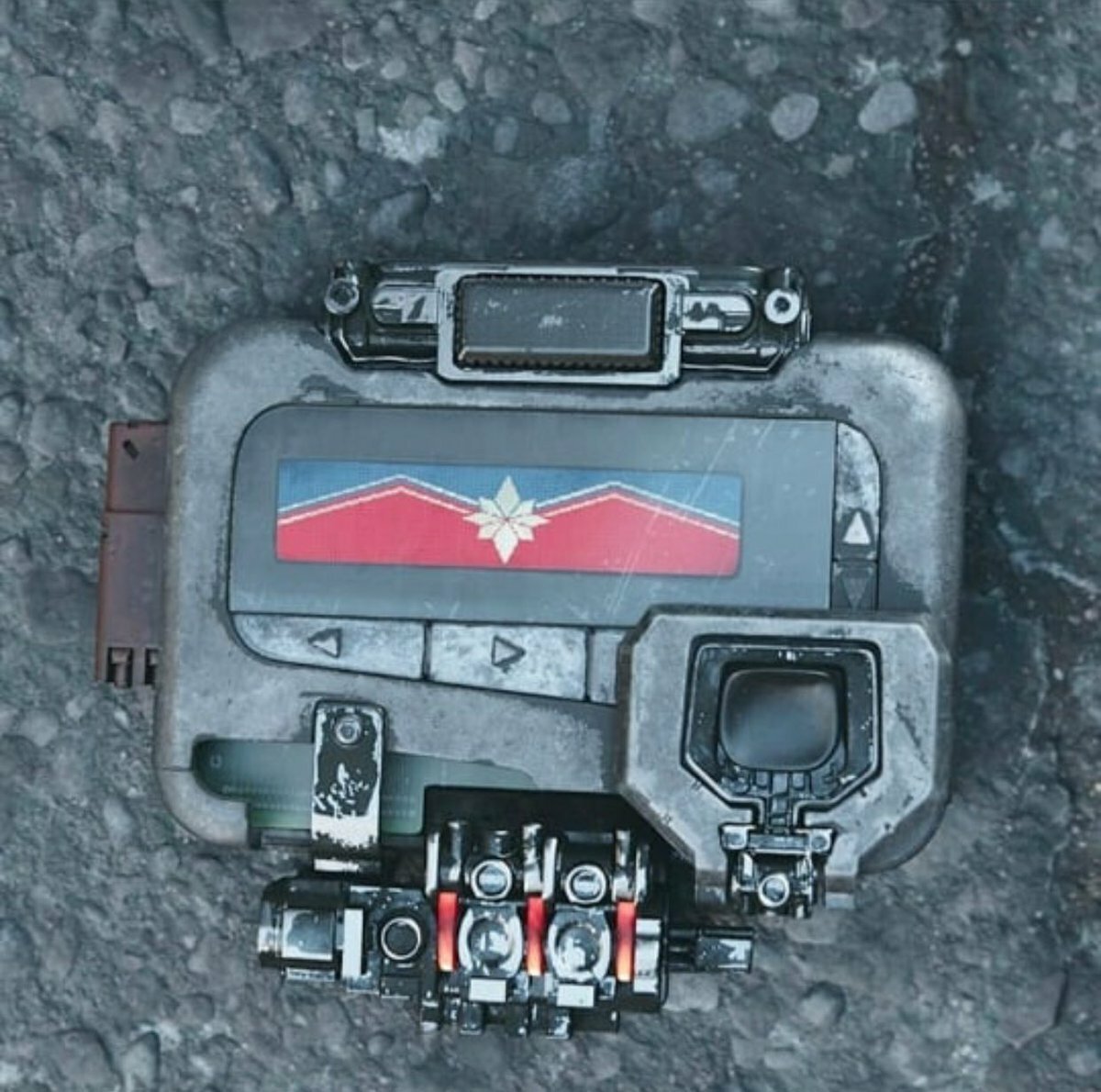 Il simbolo di Capitan Marvel