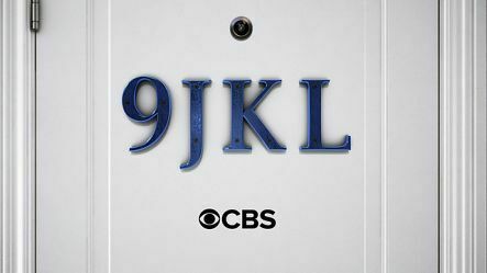 Clicca per vedere l'immagine originale La porta dell'appartamento di 9JKL