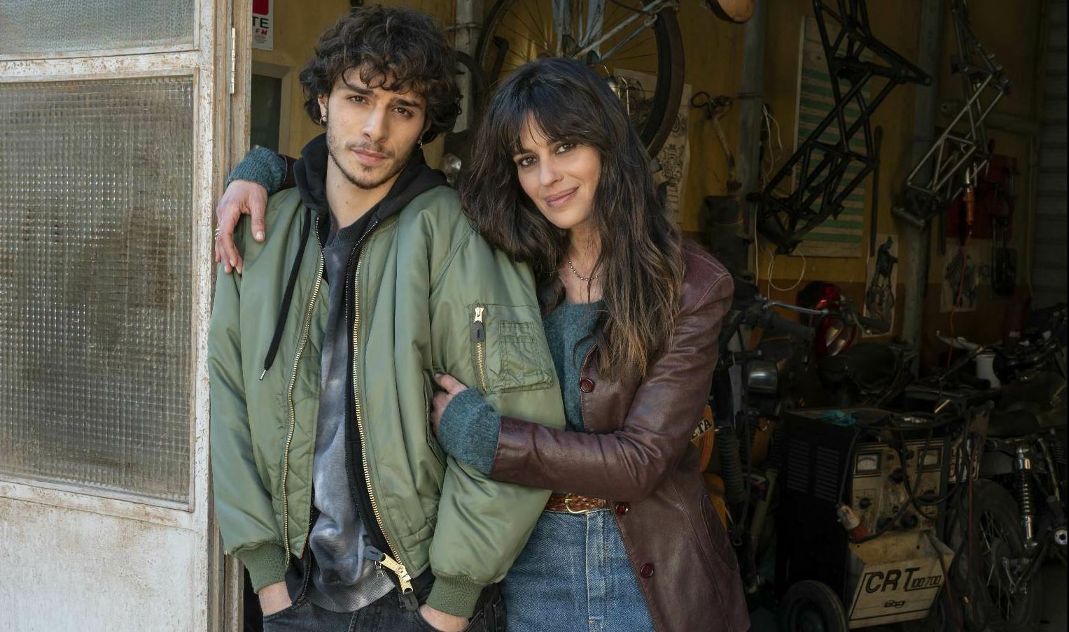 Un Professore Claudia Pandolfi e Damiano Gavino