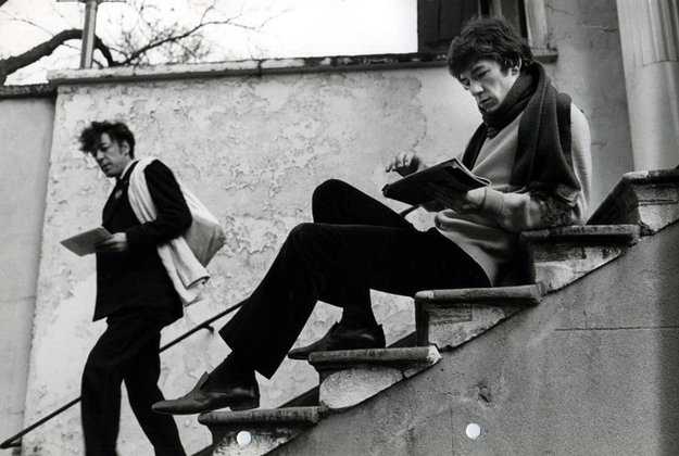 Ian McKellen da giovane in una foto in bianco e nero
