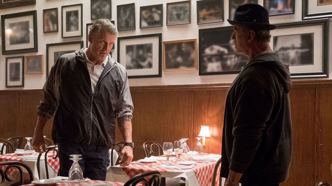 Copertina di Dolph Lundgren sostiene Michael B. Jordan per la regia di Creed III