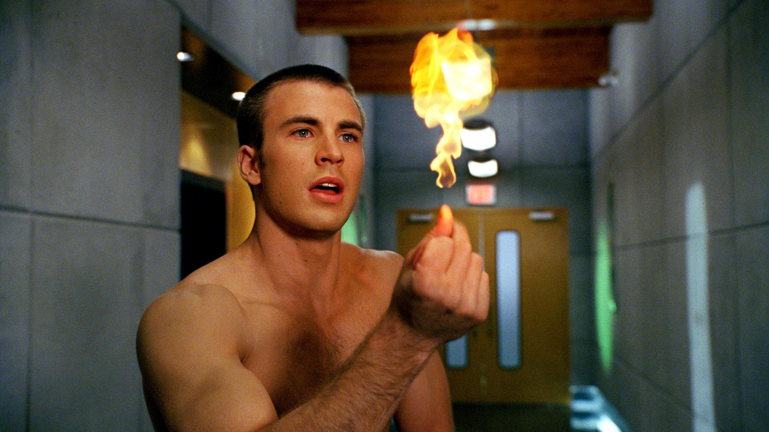 Copertina di Chris Evans e il doppio ruolo di Torcia Umana e Captain America: curiosità e retroscena