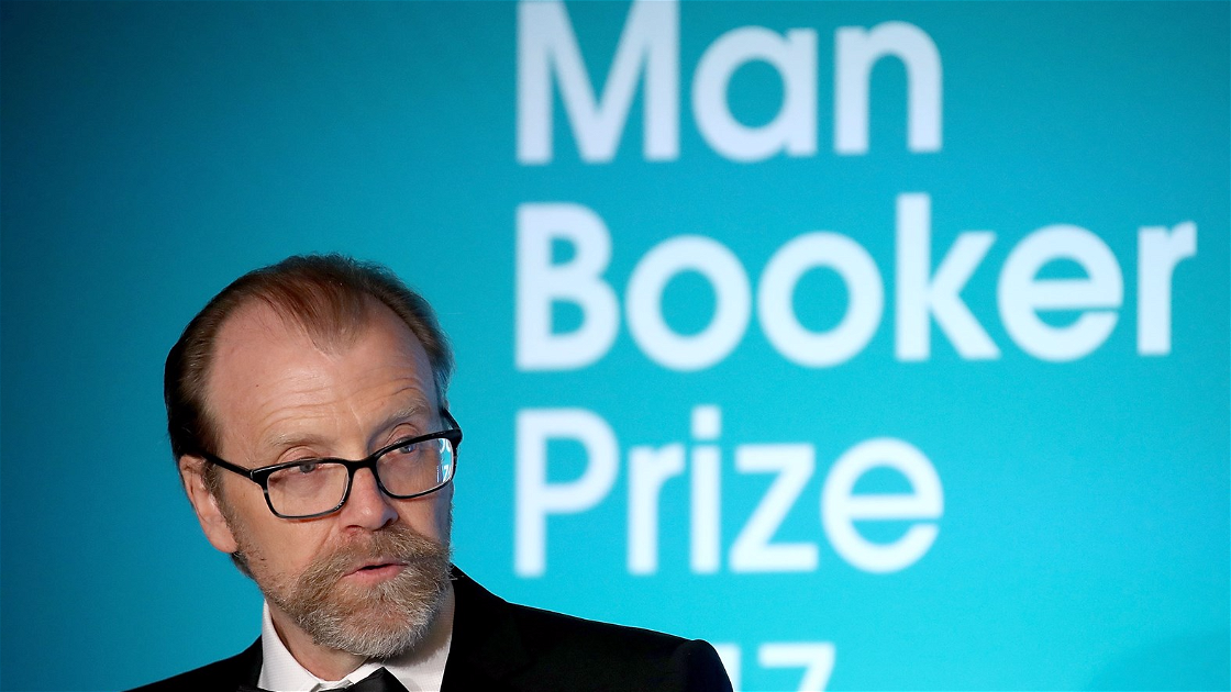 Copertina di George Saunders vince il Man Booker Prize con Lincoln nel Bardo