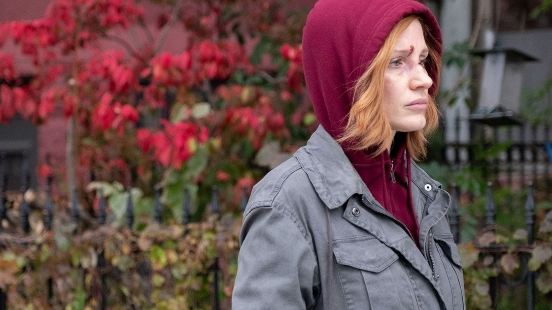 Copertina di Nessuno si merita un film come Ava: né Jessica Chastain, né Netflix né i fan dell'action