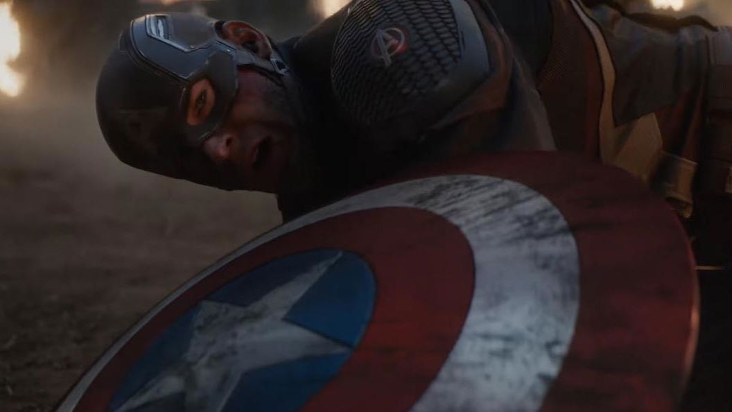 Copertina di Il finale di Avengers: Endgame crea dei problemi di continuity? I viaggi nel tempo nel film