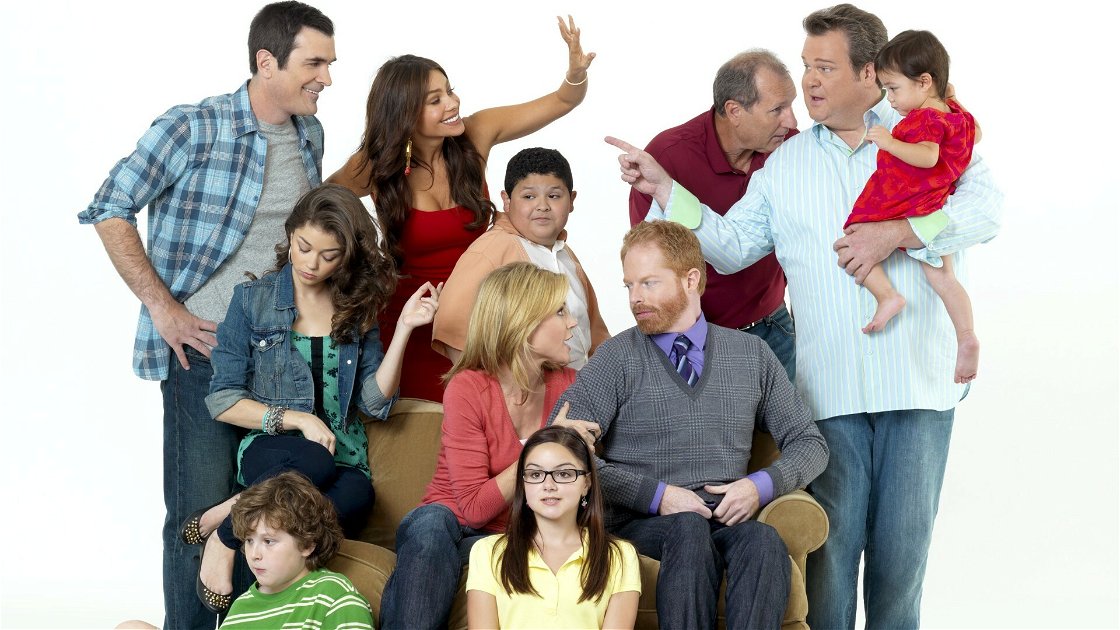 Copertina di FOX Modern Family: dal 4 luglio tutte le stagioni in un unico canale