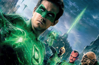 Copertina di Green Lantern, nella serie TV due Lanterne Verdi della Terra e Sinestro