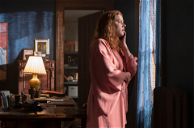 La portada de La mujer en la ventana: las películas que ve Anna en la tele y la conexión con la trama del thriller de Netflix