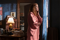 Η γυναίκα στο παράθυρο: οι ταινίες που βλέπει η Άννα στην τηλεόραση και η σχέση με την πλοκή του θρίλερ Netflix