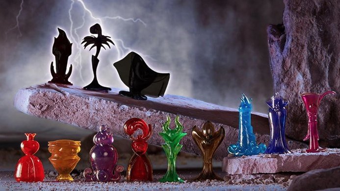Copertina di Villainous, il gioco da tavolo sui cattivi Disney, si espande con Scar e Yzma