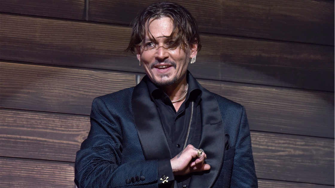 Copertina di Le spese di Johnny Depp sono irrilevanti nella battaglia legale contro gli ex manager: la decisione del giudice
