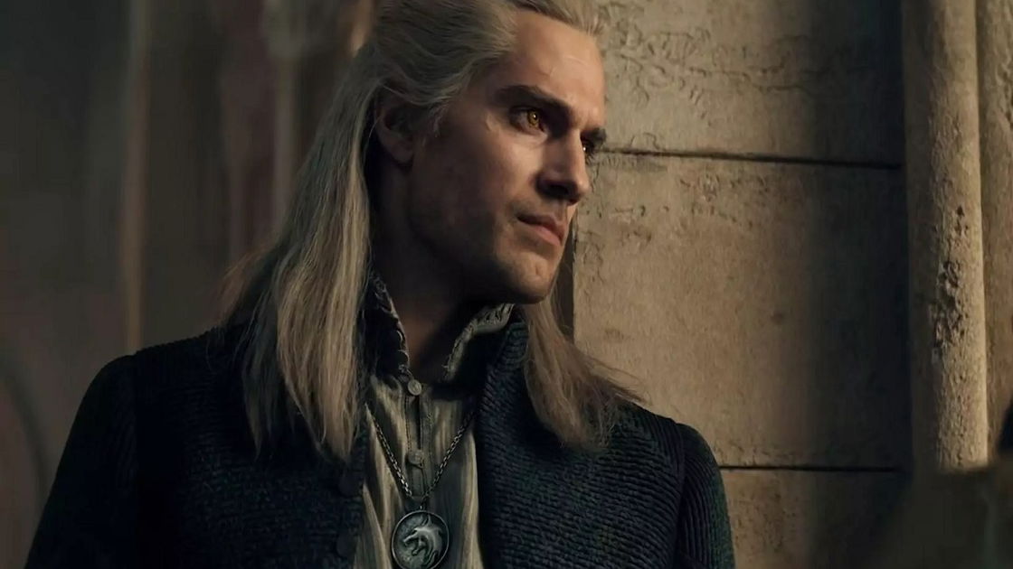 Copertina di The Witcher su Netflix: Henry Cavill si è "allenato" con videogame e libri