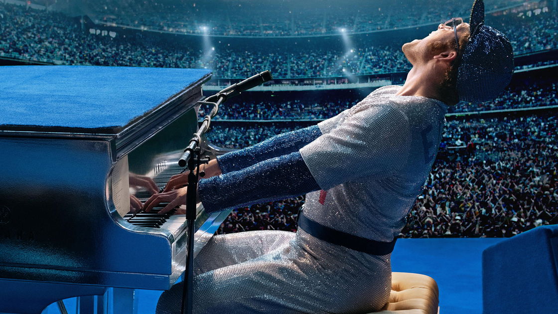 Copertina di Chi canta in Rocketman? Quando Taron Egerton è davvero Elton John