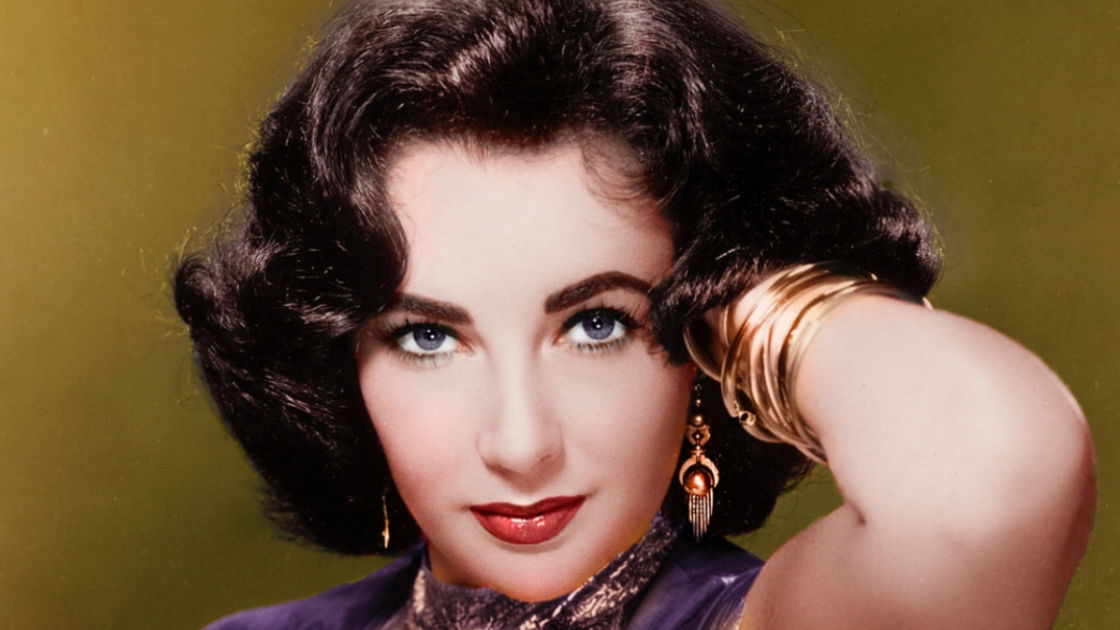 Copertina di Rachel Weisz sarà la grande Elizabeth Taylor in un nuovo biopic