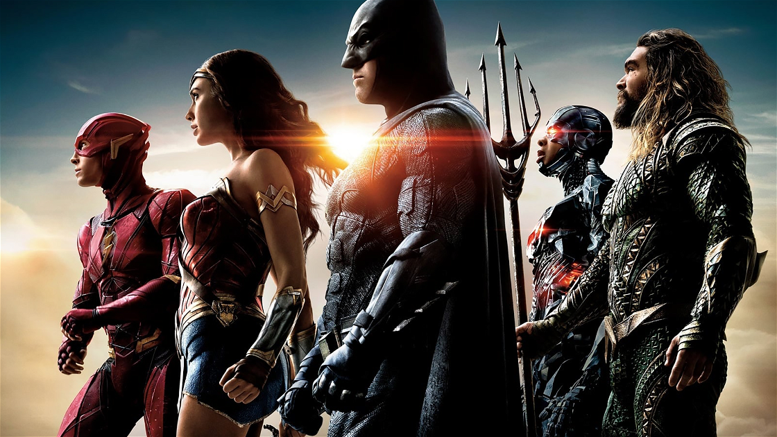 Copertina di La Snyder Cut è in arrivo, i fan distruggono le copie di Justice League