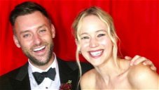 Copertina di Jennifer Lawrence si è sposata: le foto del matrimonio e delle star invitate