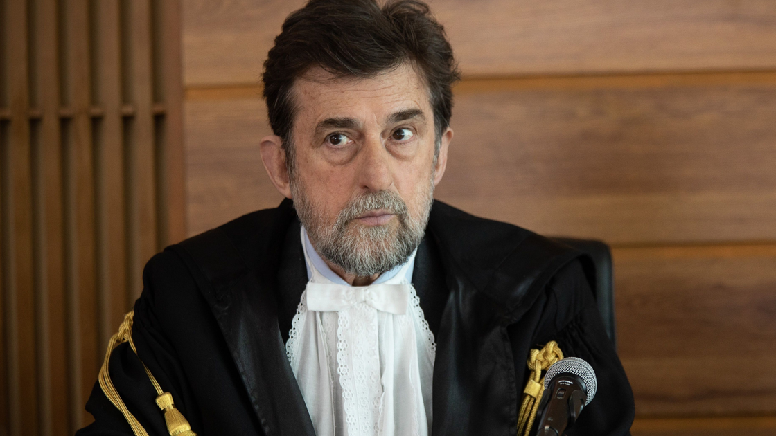 Copertina di Tre piani, recensione: perché la critica ha stroncato l'ultimo film di Nanni Moretti?