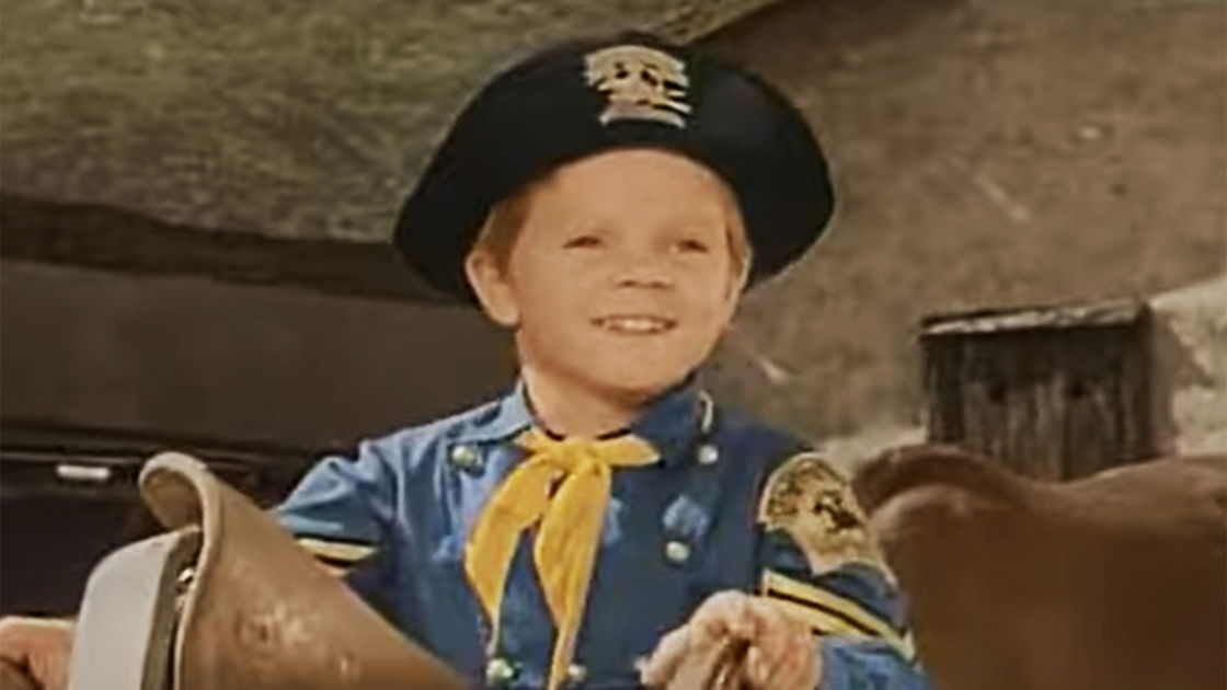 Copertina di Lee Aaker, l'attore bambino de Le avventure di Rin Tin Tin, è morto all'età di 77 anni