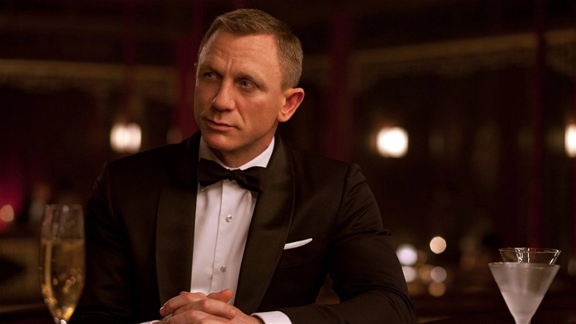 Copertina di James Bond, ecco perché 007 non sarà mai giovane