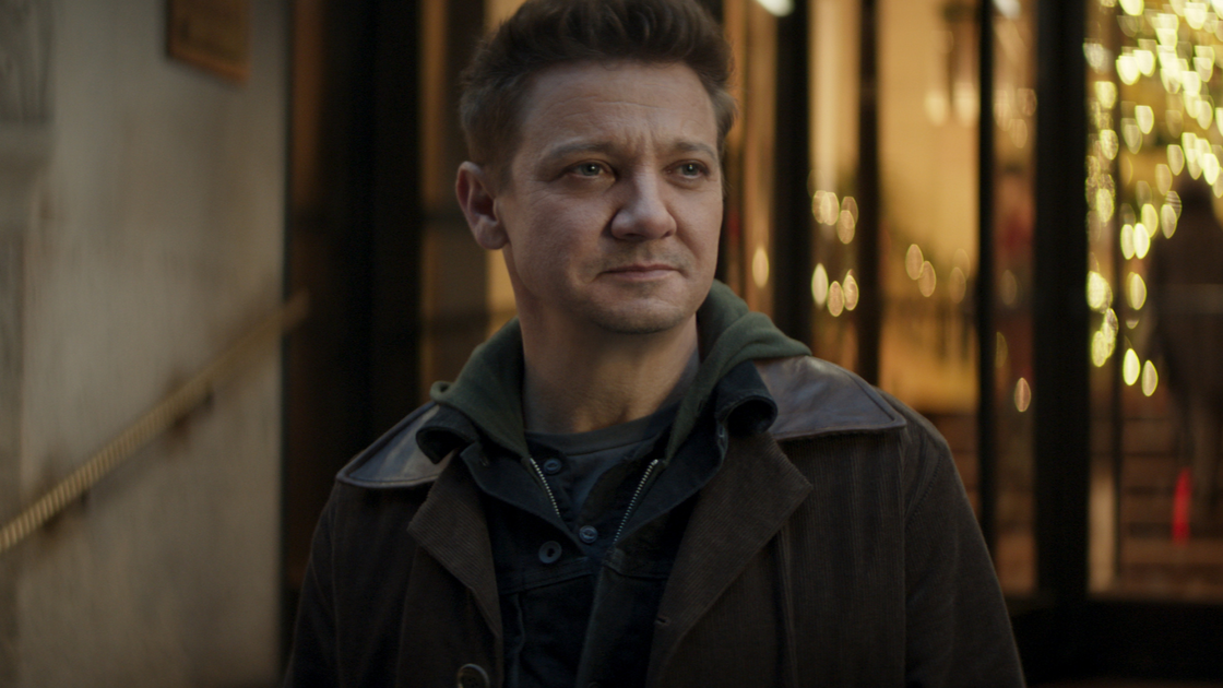 Copertina di Perché Clint ha problemi d'udito in Hawkeye? La risposta è collegata agli Avengers