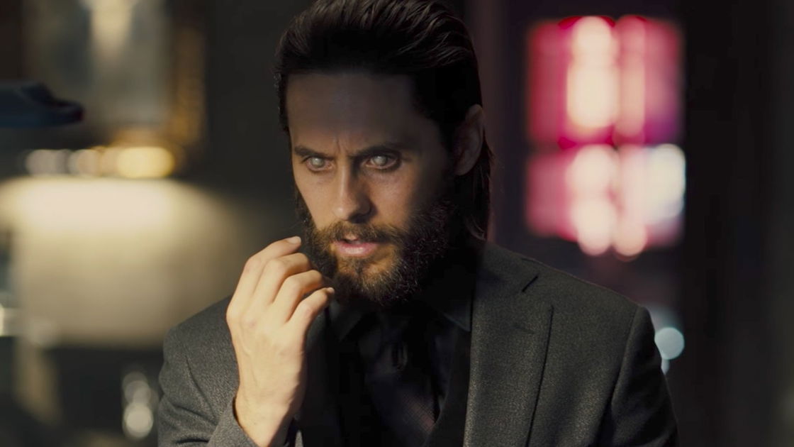 Copertina di Jared Leto torna da un ritiro nel deserto di 12 giorni e scopre della pandemia