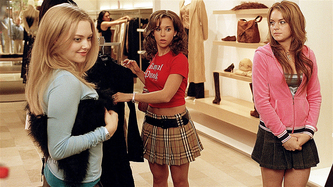 Copertina di Mean Girls, da Lindsay Lohan a Rachel McAdams: il cast ieri e oggi