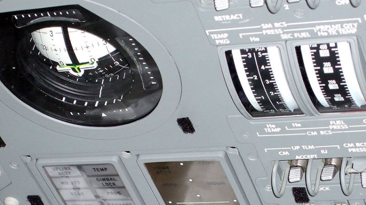 Copertina di Il computer di bordo di Apollo 11 aveva meno potenza di calcolo dei caricatori USB odierni