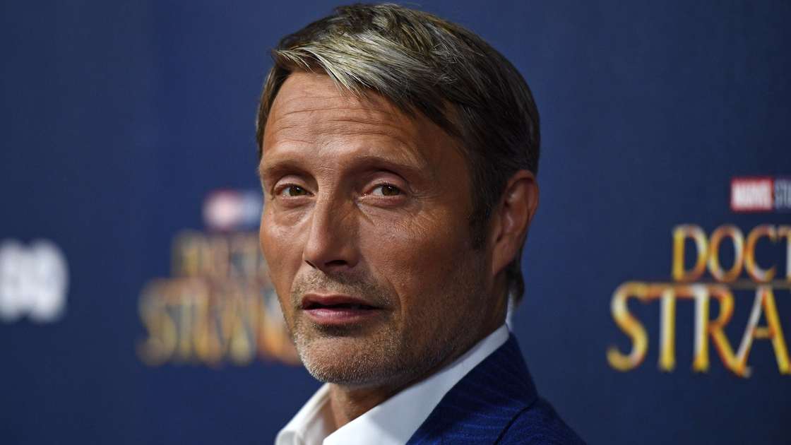 Copertina di Mads Mikkelsen è interessato a interpretare Doctor Doom nel film stand-alone