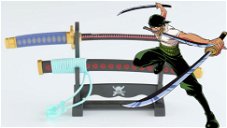Portada de One Piece: Las espadas de Zoro recreadas en miniatura... ¡a modo de abrecartas!