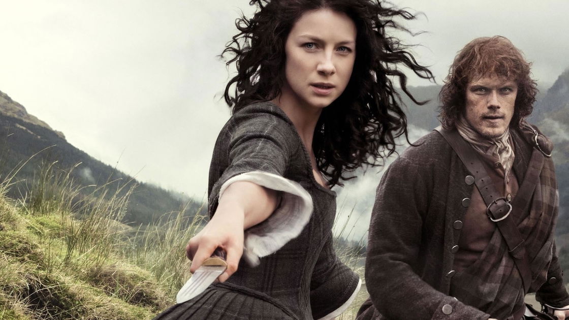 Copertina di Outlander: 5 serie da vedere, se ami l'historical drama con Caitriona Balfe e Sam Heughan