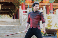 Copertina di Shang-Chi e la leggenda dei Dieci Anelli, la recensione: molto meglio del previsto!