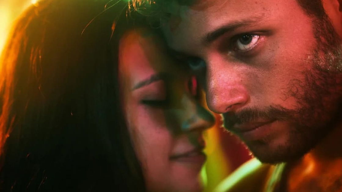 Copertina di Summertime e i 5 teen drama più uno da (ri) vedere