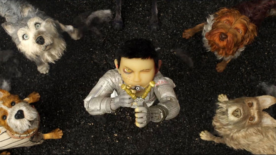 Copertina di L'isola dei cani: Wes Anderson in un Giappone che parla di politica e futuro