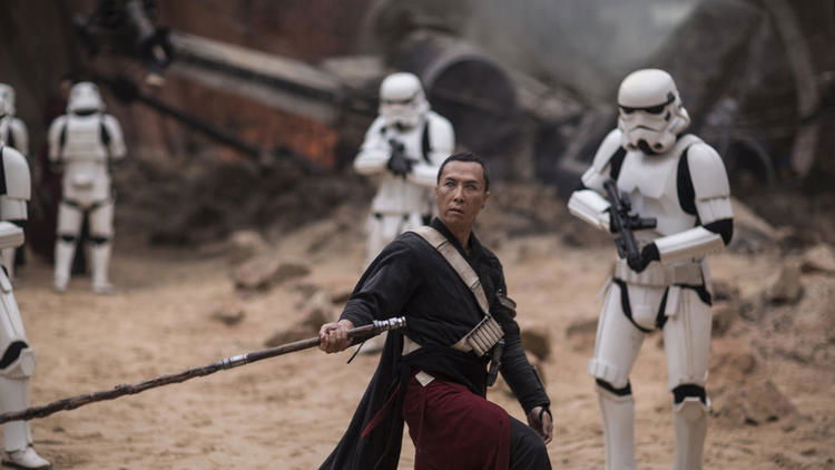 Copertina di Un'occhiata al finale alternativo di Rogue One, prima delle riprese aggiuntive
