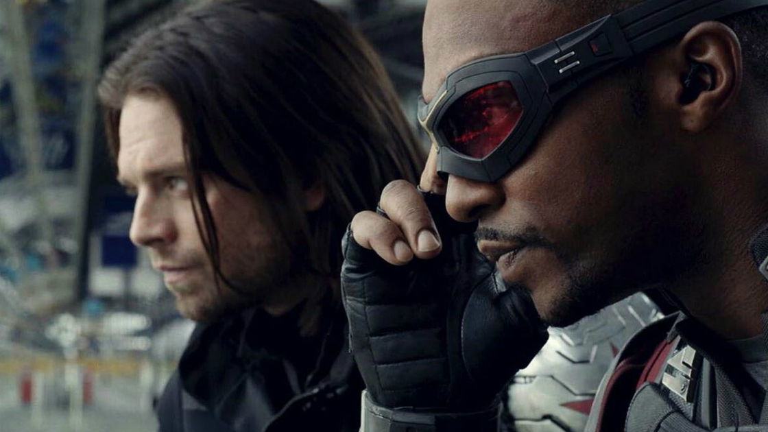 Copertina di The Falcon and The Winter Soldier, il costume di Bucky in una foto dal set