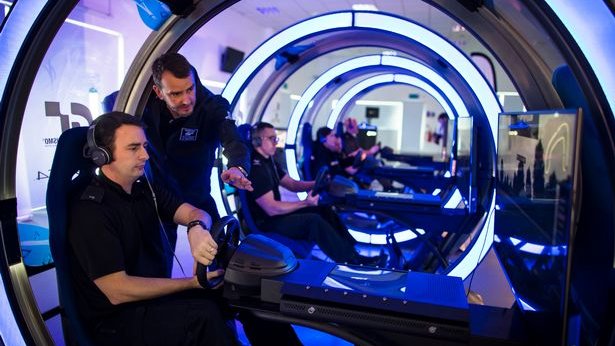 Copertina di Gran Turismo Sport, la polizia inglese usa il videogame per addestrare i suoi agenti