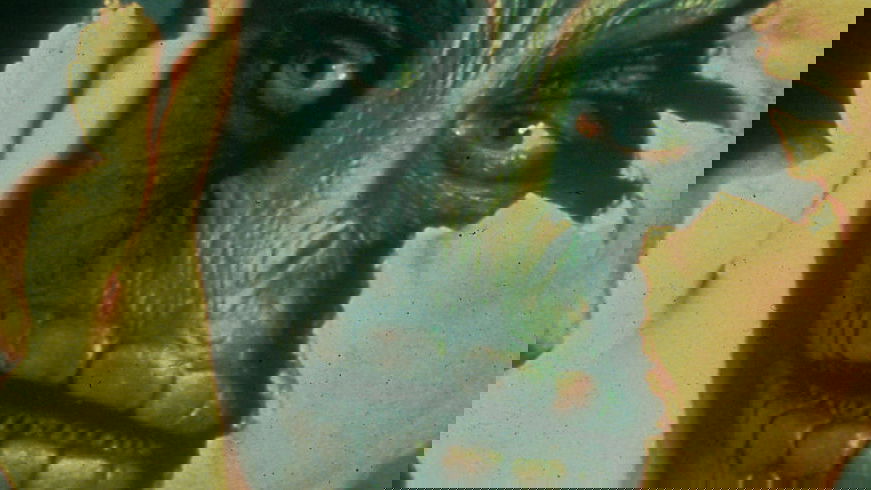 Copertina di V - Visitors diventerà una trilogia cinematografica